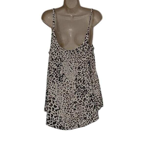 Torrid Leopard Print Sleeveless Flowy Camisole Top Size 1X Lightweight Rayon Ble - Picture 3 of 6